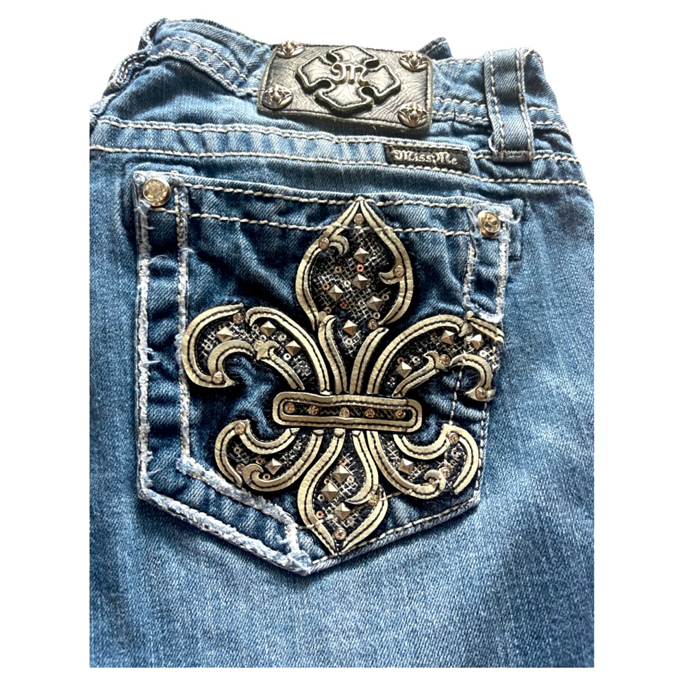 Miss Me Denim Capri Jeans